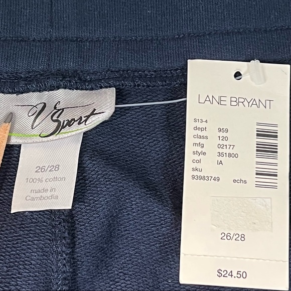 Lane Bryant Womens Shorts Size 26/28 V Sport Unwind Stretch - Picture 4 of 5